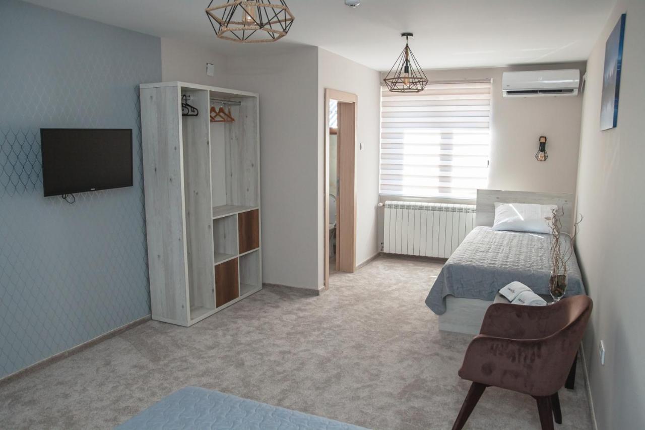 Mehana Apartmani เลสโควัซ ภายนอก รูปภาพ