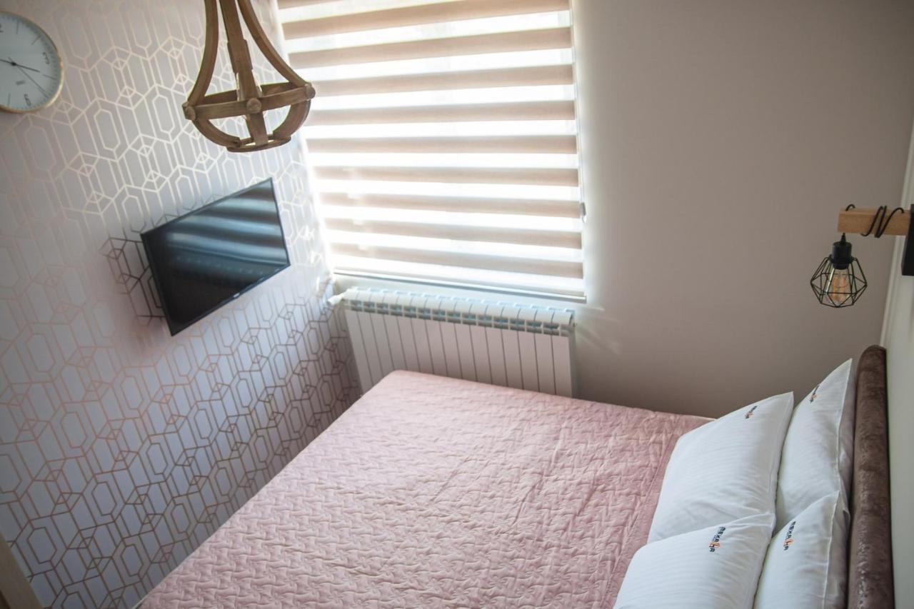 Mehana Apartmani เลสโควัซ ภายนอก รูปภาพ
