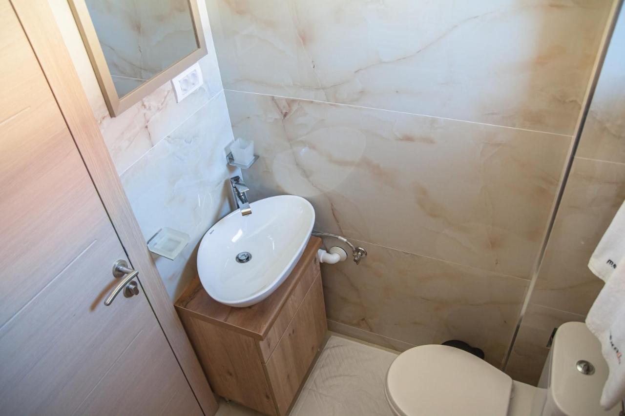Mehana Apartmani เลสโควัซ ภายนอก รูปภาพ