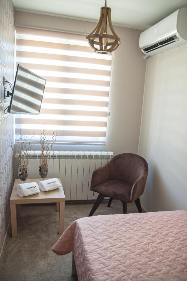 Mehana Apartmani เลสโควัซ ภายนอก รูปภาพ