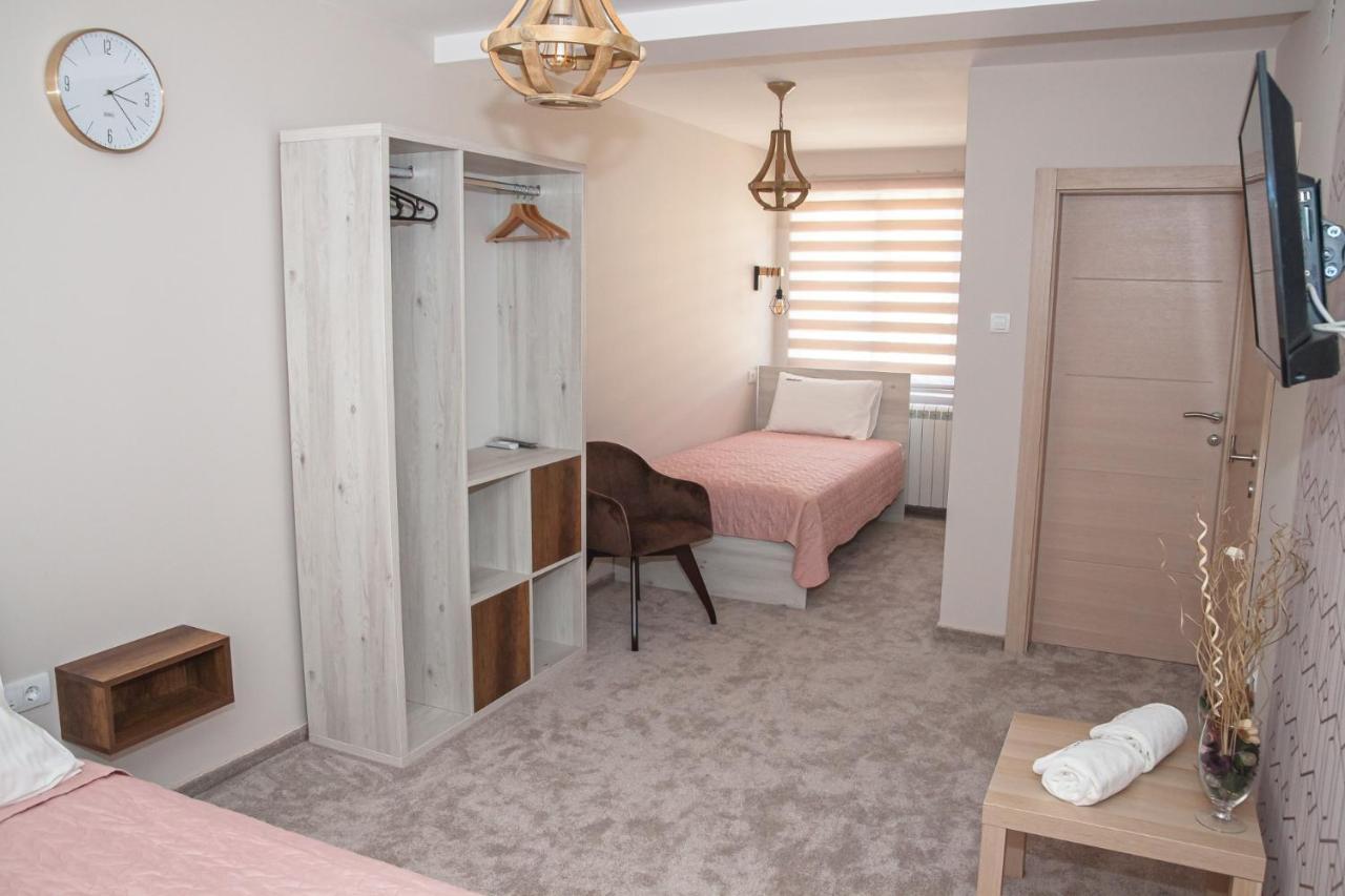 Mehana Apartmani เลสโควัซ ภายนอก รูปภาพ