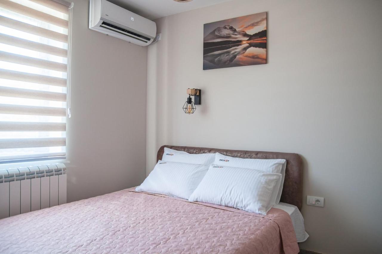 Mehana Apartmani เลสโควัซ ภายนอก รูปภาพ