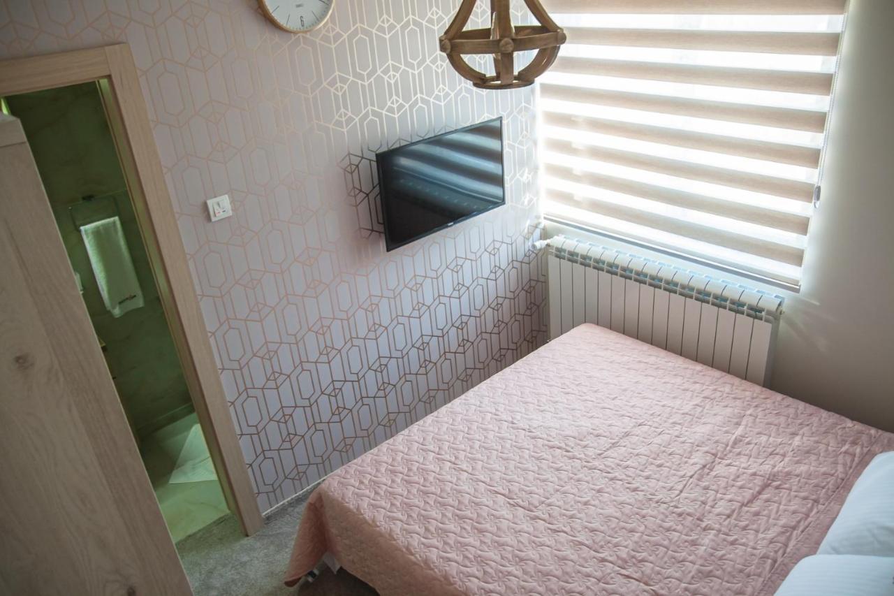 Mehana Apartmani เลสโควัซ ภายนอก รูปภาพ
