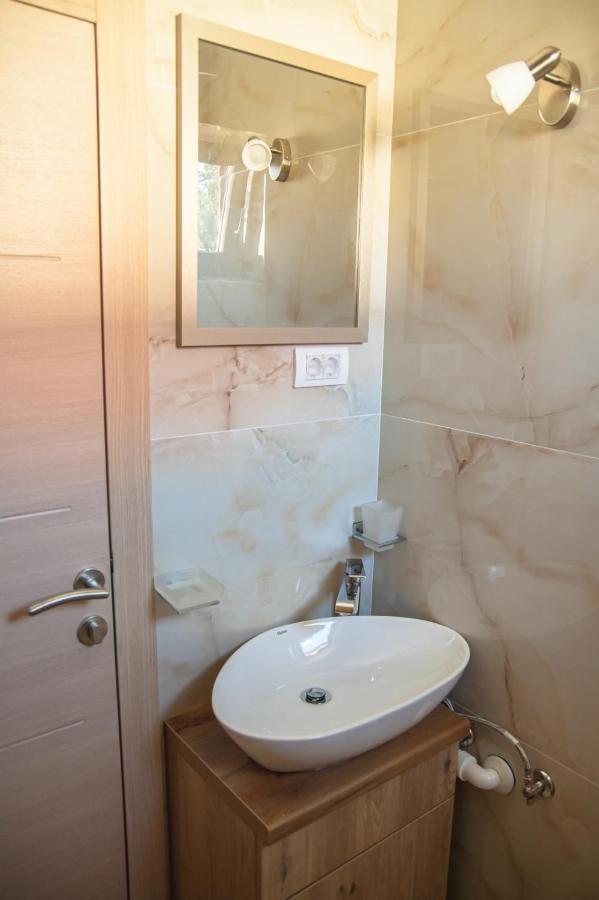 Mehana Apartmani เลสโควัซ ภายนอก รูปภาพ