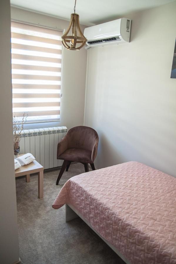 Mehana Apartmani เลสโควัซ ภายนอก รูปภาพ