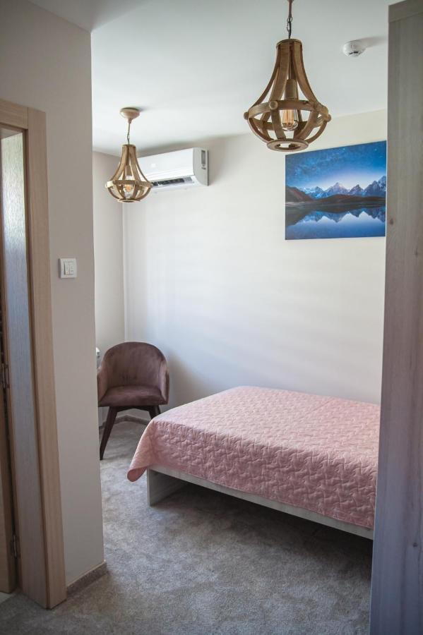Mehana Apartmani เลสโควัซ ภายนอก รูปภาพ